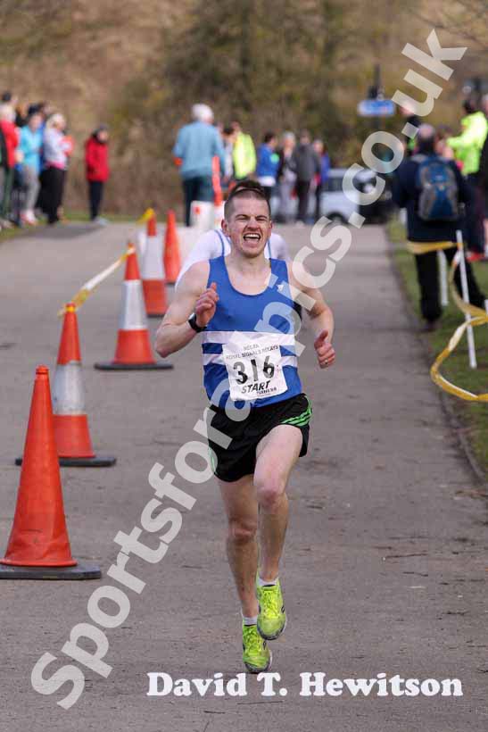 Graeme Taylor bring Morpeth Harriers home to victory in the Royal Signal Relays.